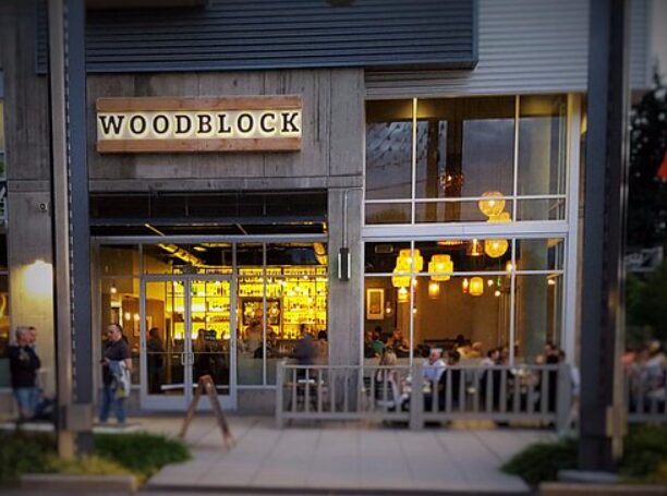 Redmond restaurant storefront with large windows and a clean entry walkway